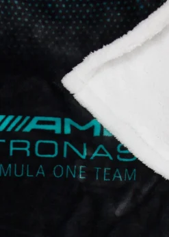 Mercedes Shadow Car Faux-Shearling Backed Fleece Formula 1 Blanket (100x150cm)