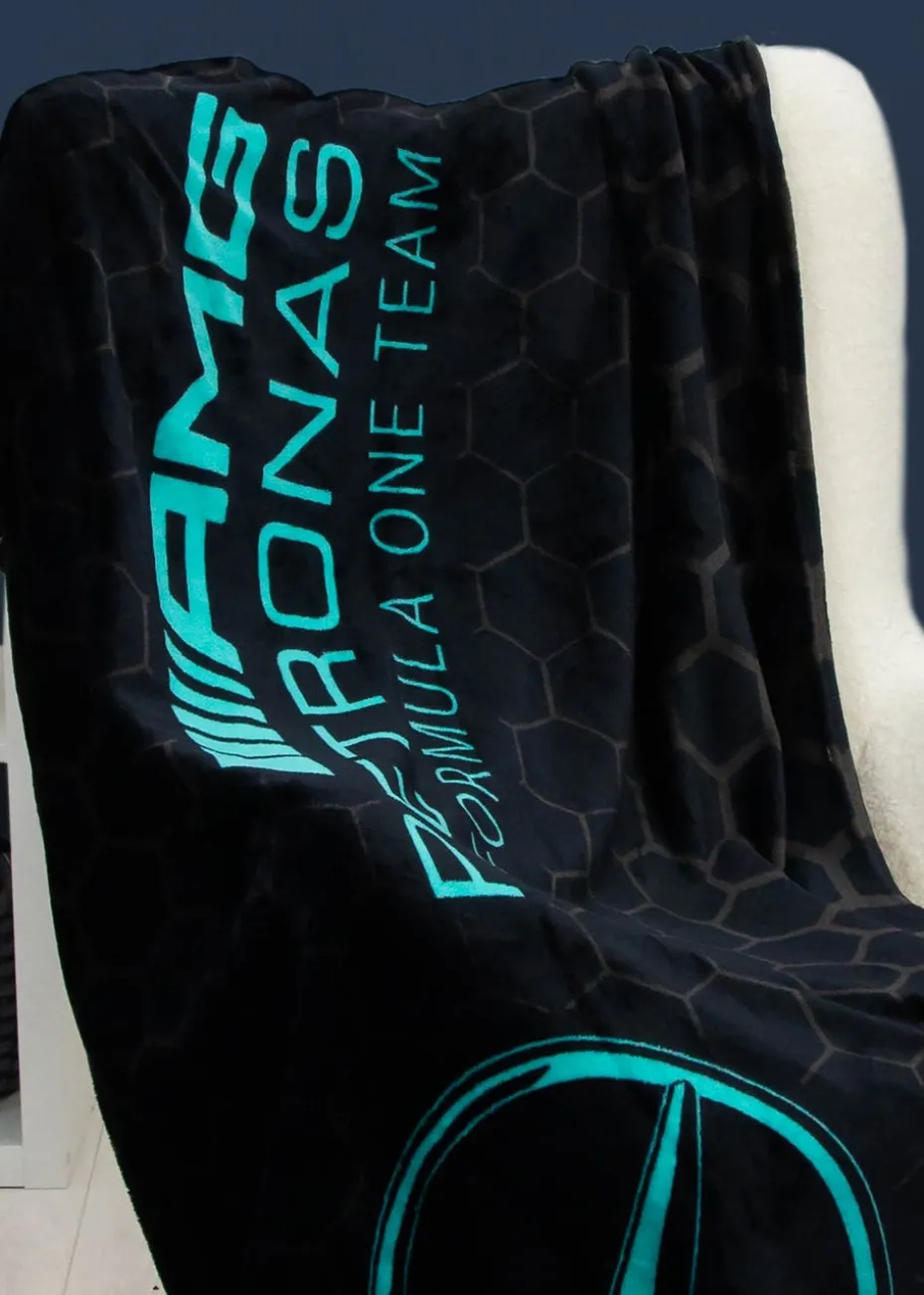 Mercedes Stealth Luxury Formula 1 Fleece Throw (100x 150cm)