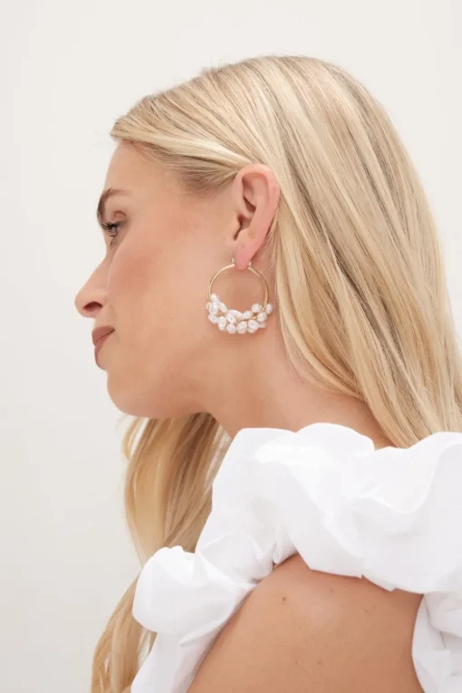 Mood Gold Pearl Cluster Hoop Earrings