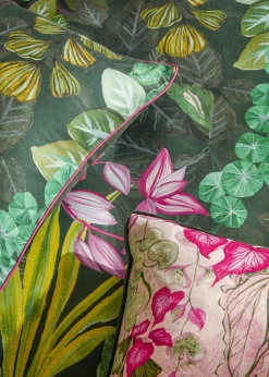 Paoletti Veadeiros Exotic Floral Duvet Cover Set