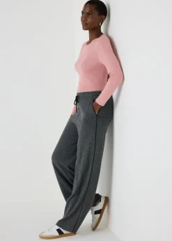 Pink Long Sleeve Fitted T-Shirt