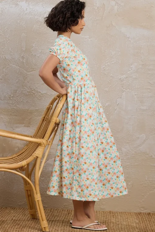 Pixiegirl Petite Light Blue Floral V-Neck Midi Dress