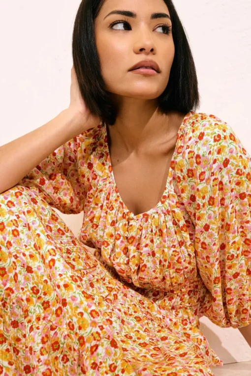 Pixiegirl Petite Orange Ditsy Floral Puff Sleeve Top