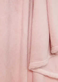 Plain Pink Throw (130cm x 150cm)