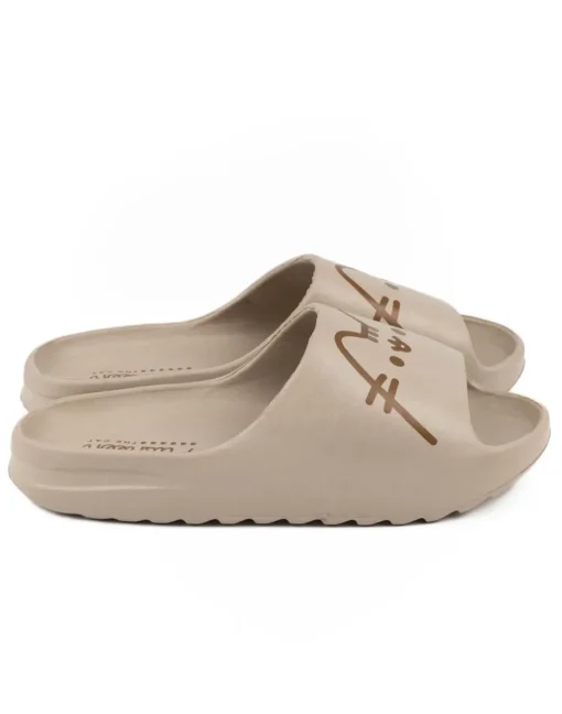 Pusheen Kids Brown Sliders (Younger 10-Older 4)