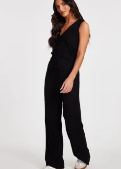 Quiz Black V Neck Textured Waistcoat