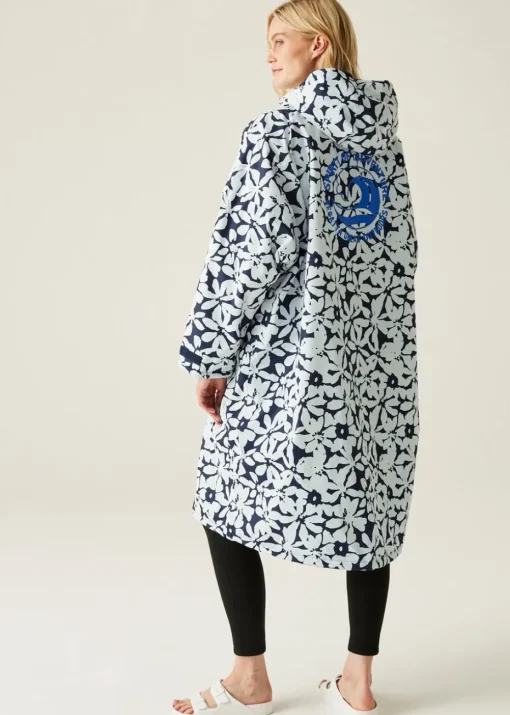 Regatta Navy/White Large Floral Changing Waterproof Hydrofort Robe