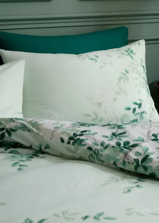 RHS Scenic Leaves Reversible 200 Thread Count Cotton Duvet Cover Set