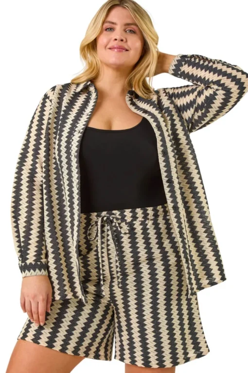 Roman Black Curve Zig Zag Woven Shirt