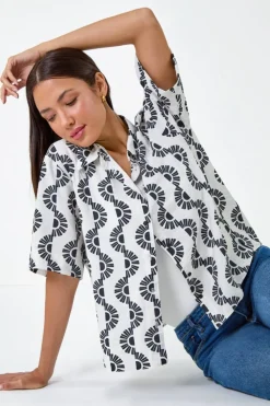 Roman Black Geometric Print Button Shirt