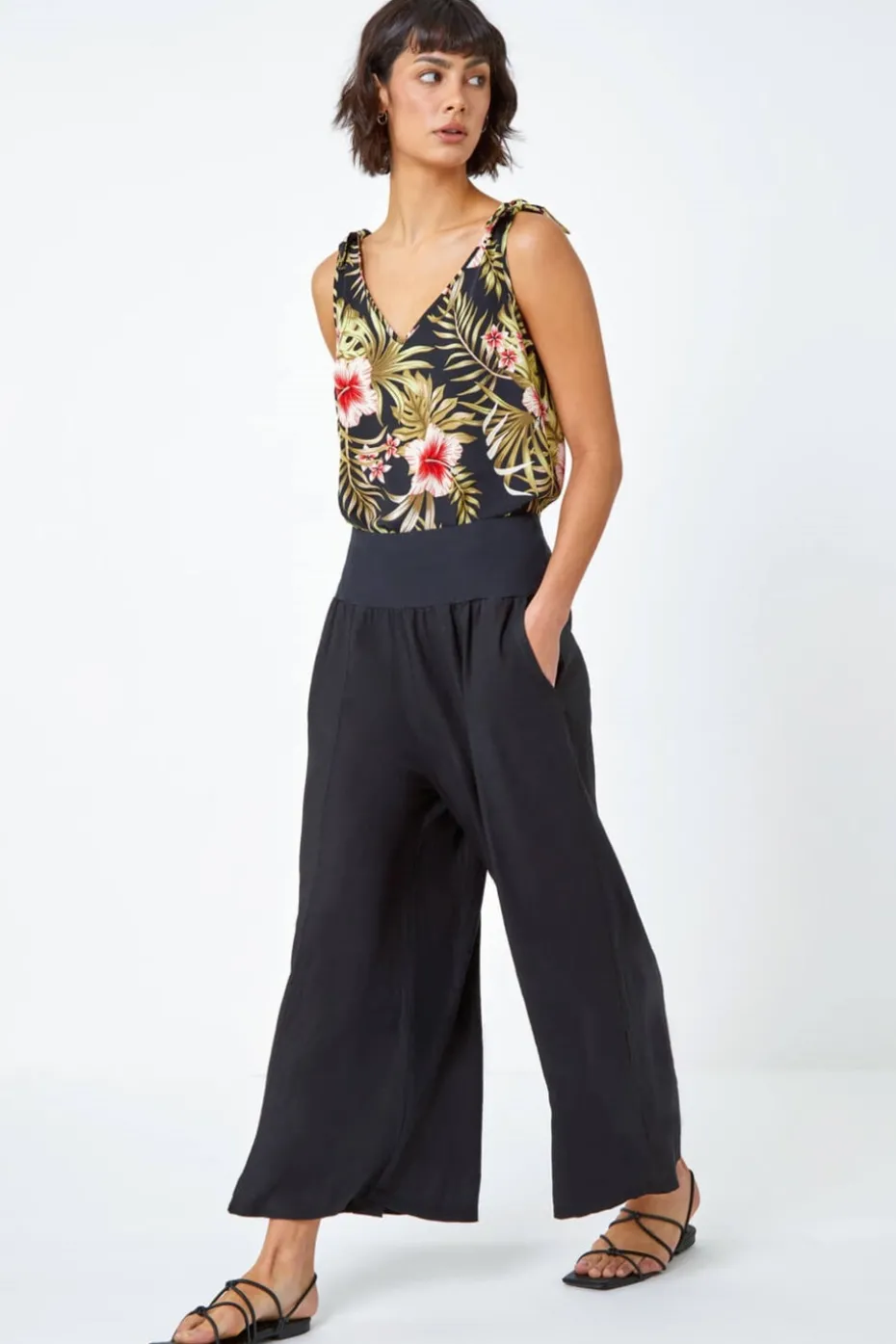 Roman Black Linen Blend Stretch Waist Culottes