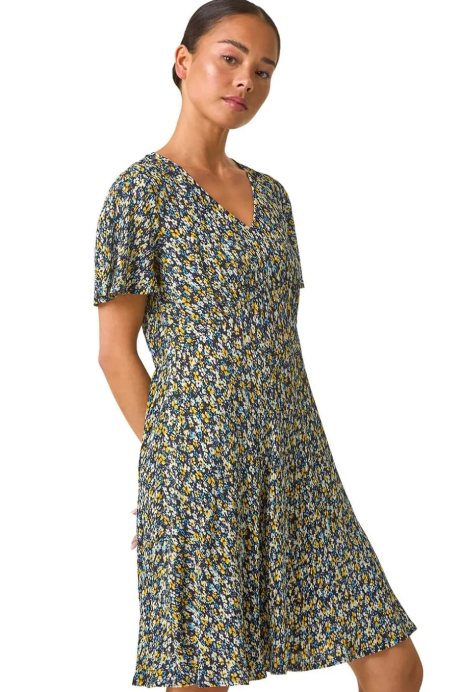 Roman Black Petite Floral Crinkle Dress