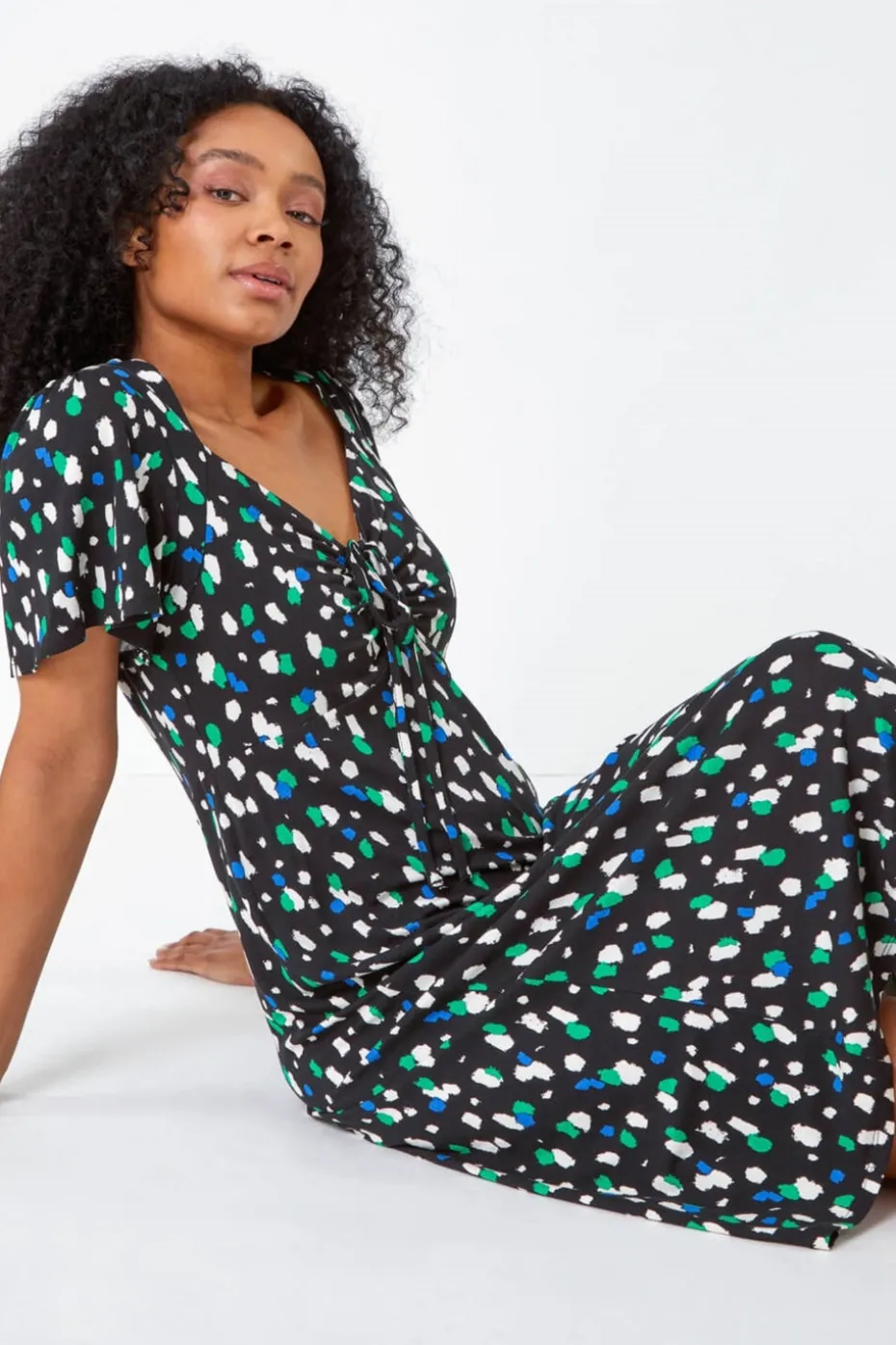 Roman Black Petite Spot Ruched Stretch Midi Dress