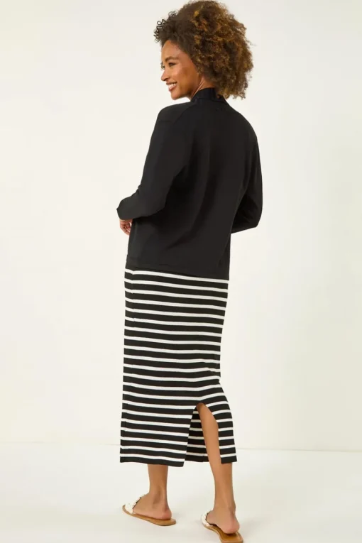 Roman Black Ribbed Detail Shrug