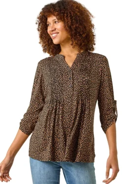 Roman Black Spot Print V-Neck Stretch Shirt