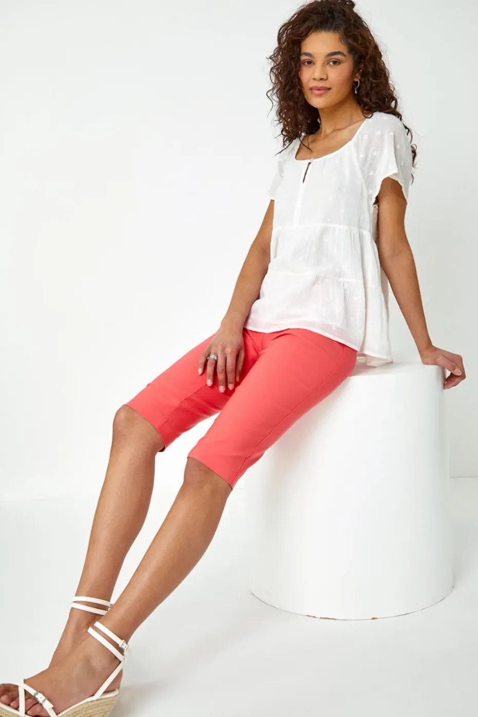 Roman Coral Knee Length Stretch Shorts