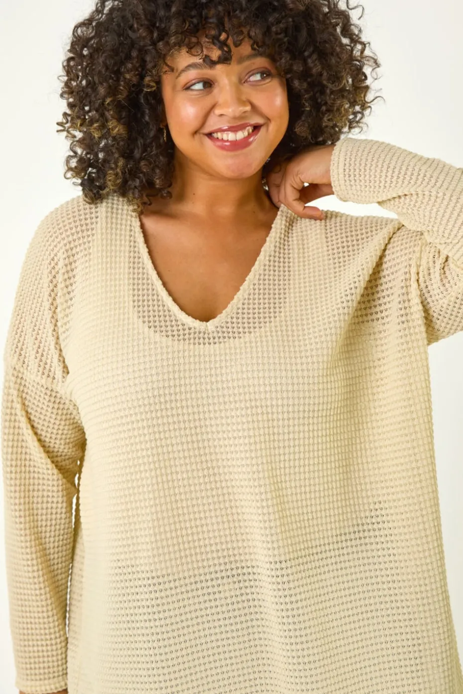 Roman Cream Curve Textured Knit V-Neck Tunic