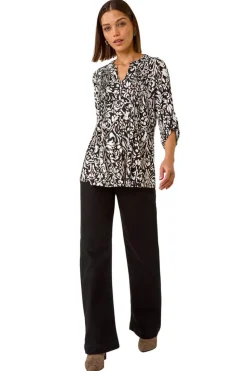 Roman Cream Print Pintuck Shirt