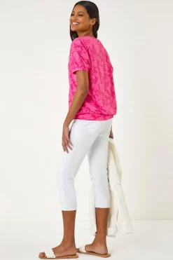 Roman Fuchsia Textured Floral Blouson Hem Stretch Top