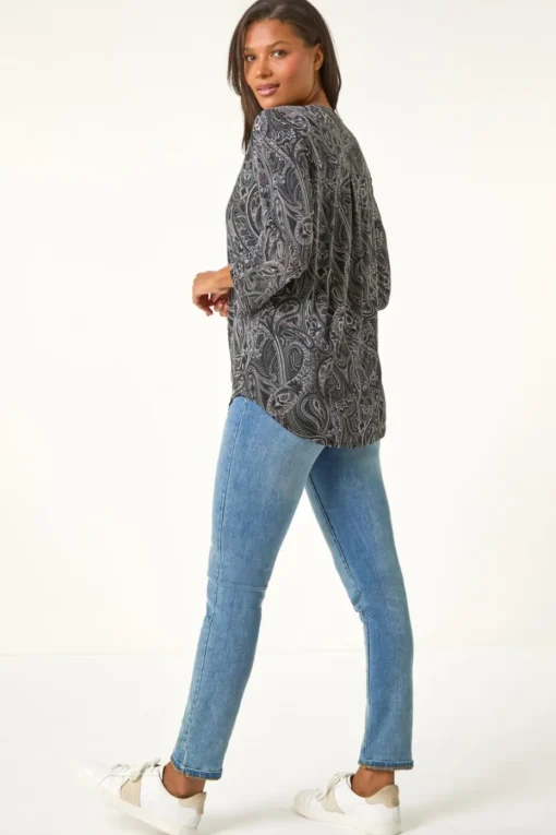 Roman Grey Textured Paisley Print Stretch Blouse