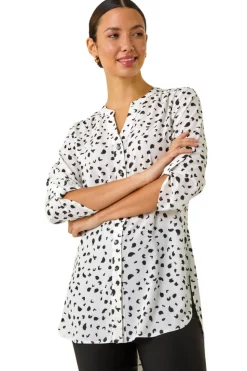 Roman Ivory Spot Print V-Neck Button Blouse