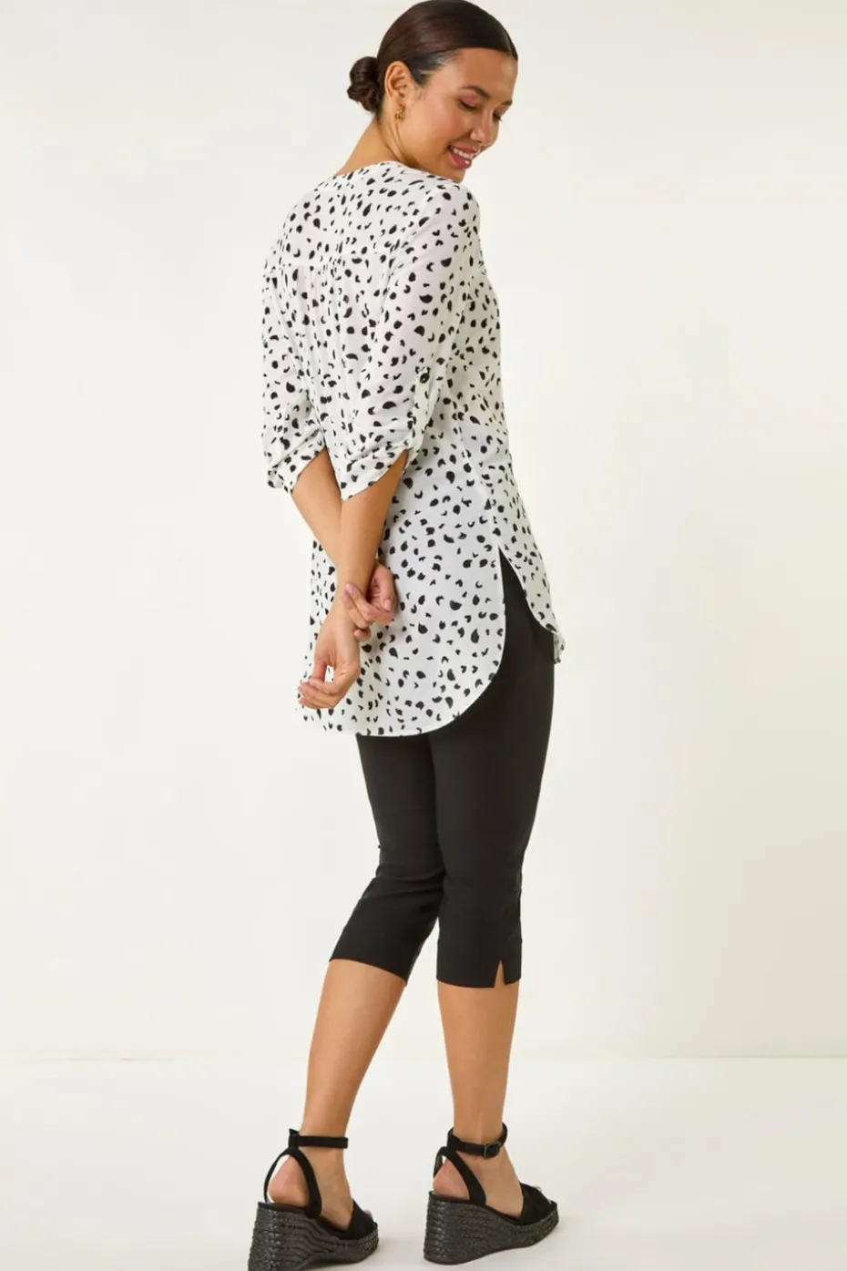 Roman Ivory Spot Print V-Neck Button Blouse