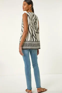 Roman Ivory Stripe Border Print V Neck Vest