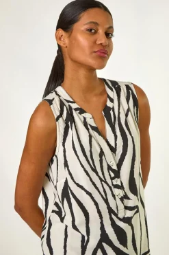 Roman Ivory Stripe Border Print V Neck Vest