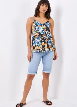 Roman Light Denim Essential Stretch Knee Length Shorts