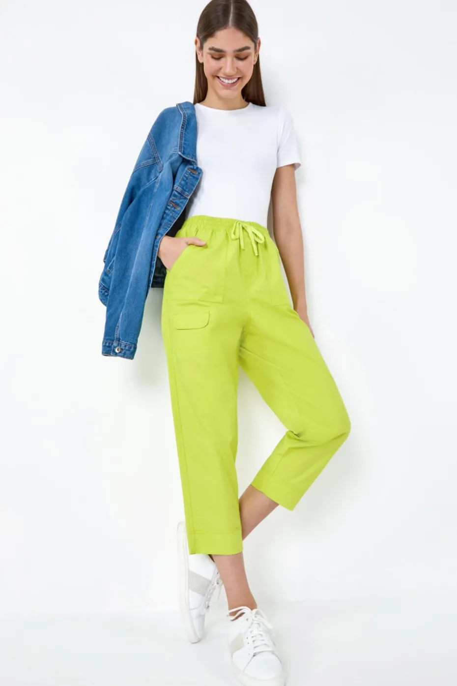 Roman Lime Cotton Elastic Waist Cropped Cargo Trousers