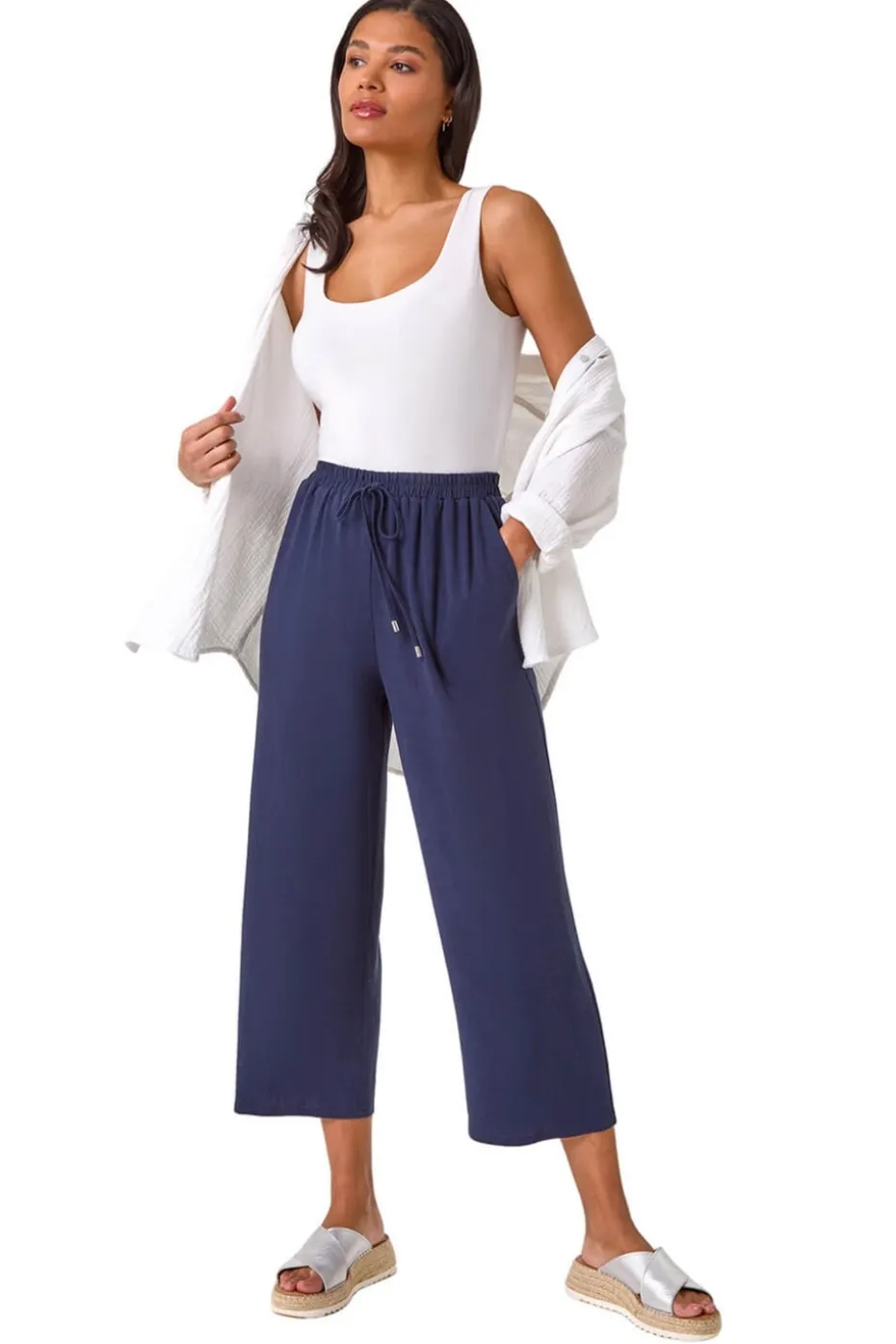 Roman Navy Cropped Linen Trouser