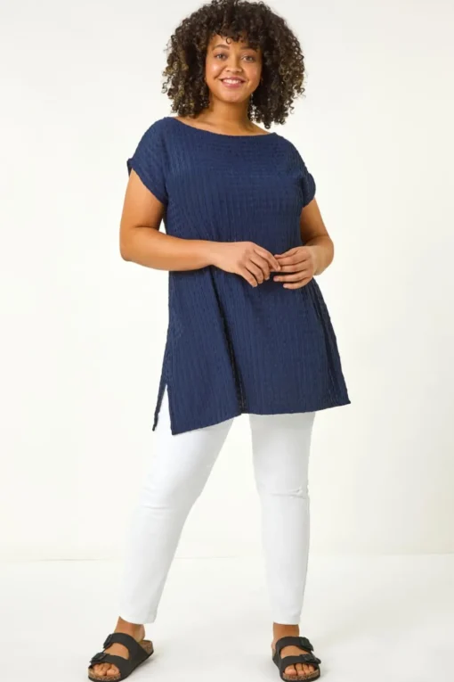 Roman Navy Curve Textured Short Sleeve T-Shirt