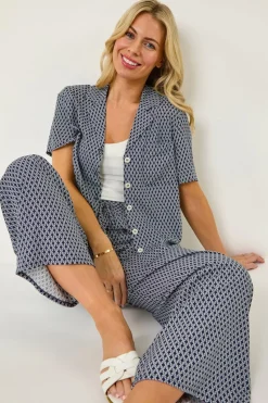 Roman Navy Petite Geometric Buttoned Blouse