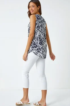Roman Navy Textured Linear Print Sleeveless Top