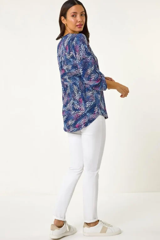 Roman Pink Textured Abstract Print V-Neck Stretch Top