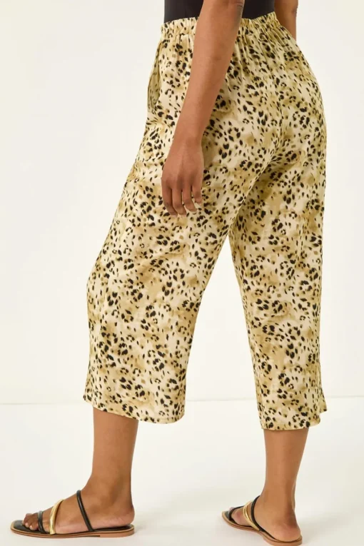 Roman Stone Petite Animal Print Cropped Trouser
