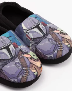 Star Wars Black The Mandalorian Kids Slippers (12-5 Older)
