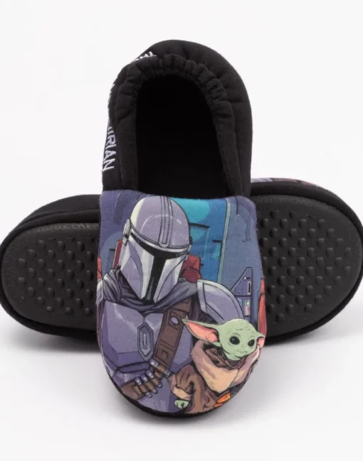 Star Wars Black The Mandalorian Kids Slippers (12-5 Older)
