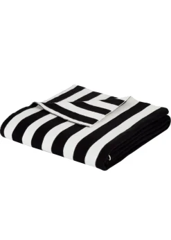 Style Sisters Knitted Stripe Cotton Throw (150x180cm)