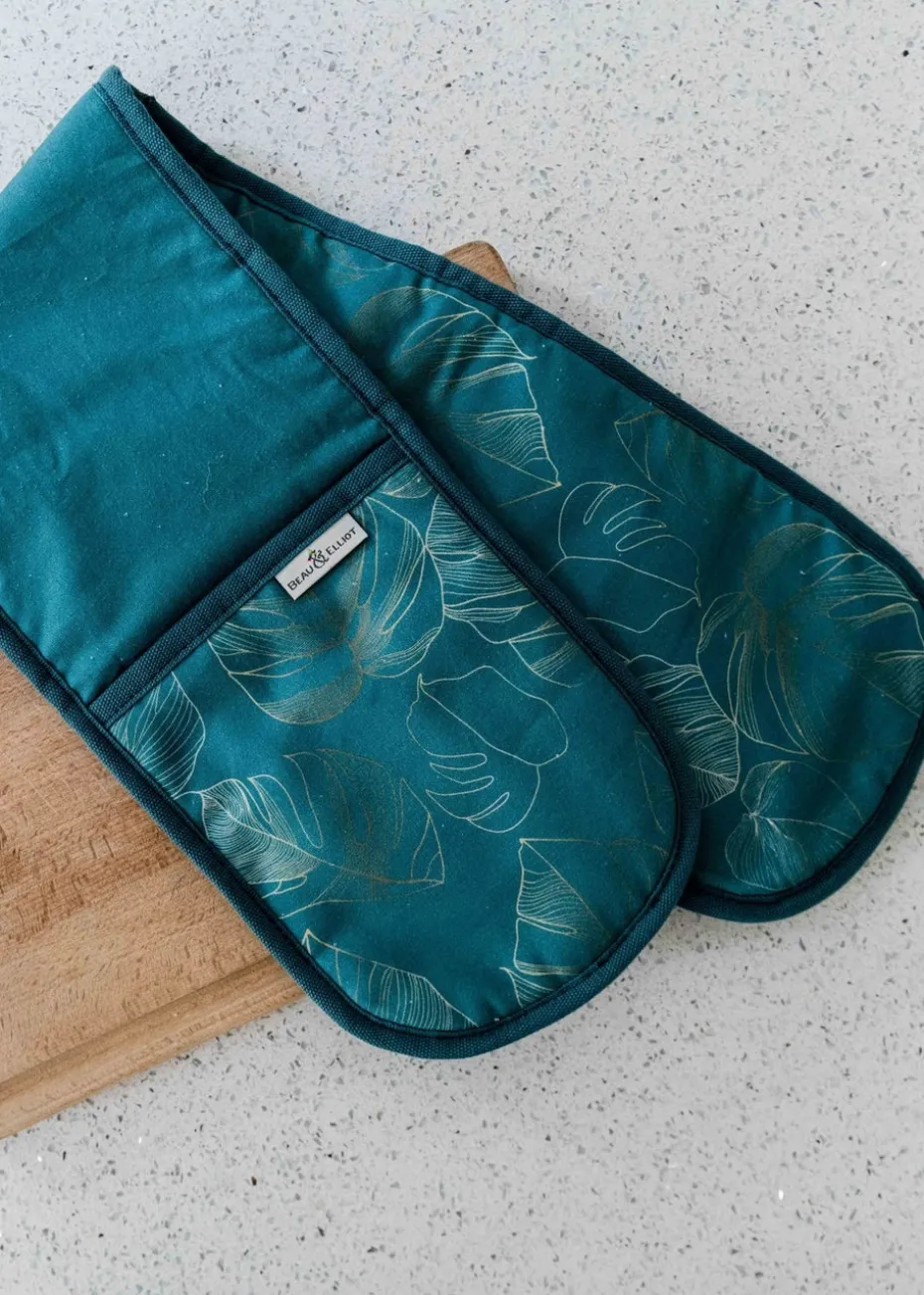 Summerhouse by Navigate Green Botanicals Oven Gloves