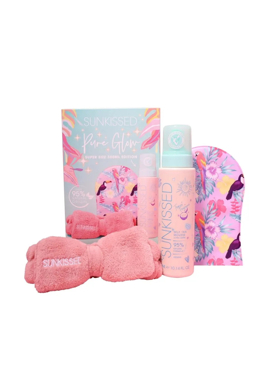 Sunkissed Pure Glow Self Tan Ultra Dark Edition Gift Set