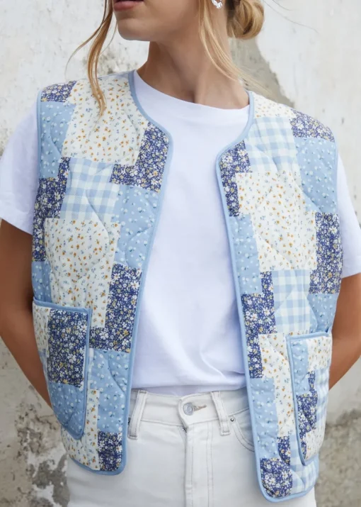 Threadbare Blue Floral Patchwork Reversible Quilted Gilet