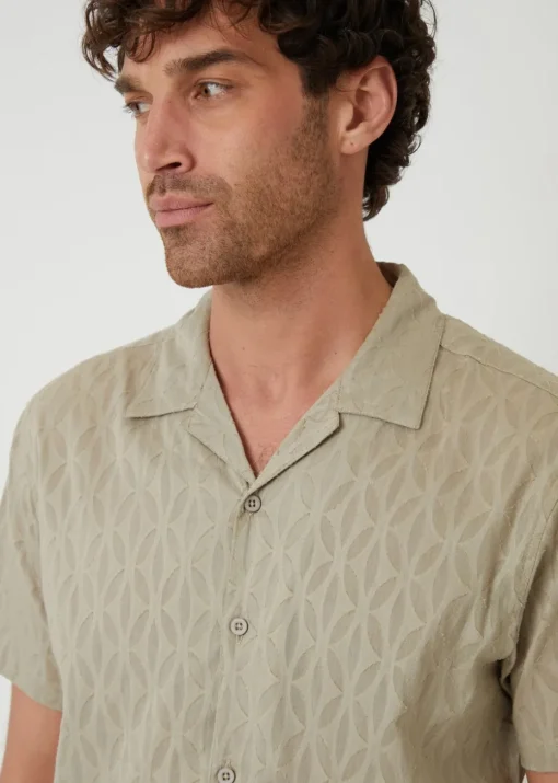 Threadbare Stone Cotton Pluck Textured Short Sleeve Shirt