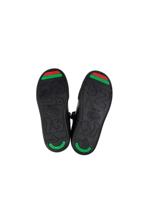 ToeZone Girls Black Sommer Ortholite Insole Technology Shoe (Younger 8- Older 2)