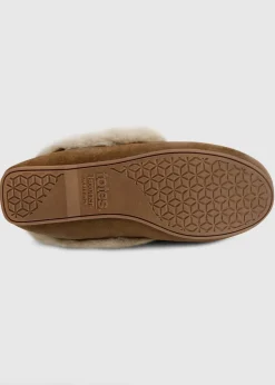 Totes Isotoner Tan Genuine Suede Moccasin with Faux Fur Lining