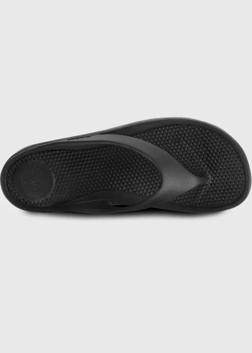 Totes Solbounce Black Toe Post