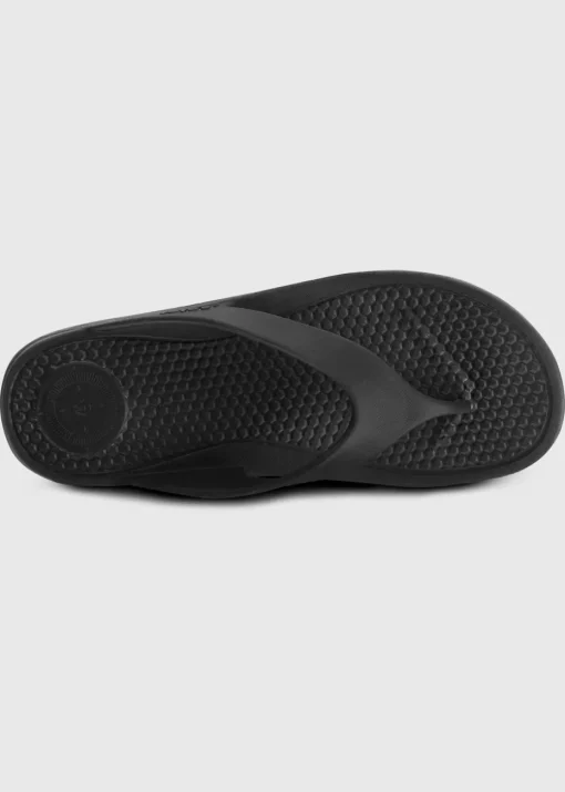Totes Solbounce Black Toe Post
