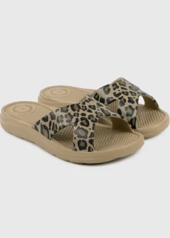 Totes Solbounce Leopard Cross Slide