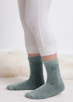 Totes Toasties Green Ladies Chenille Supersoft Bed Socks (Twin Pack)