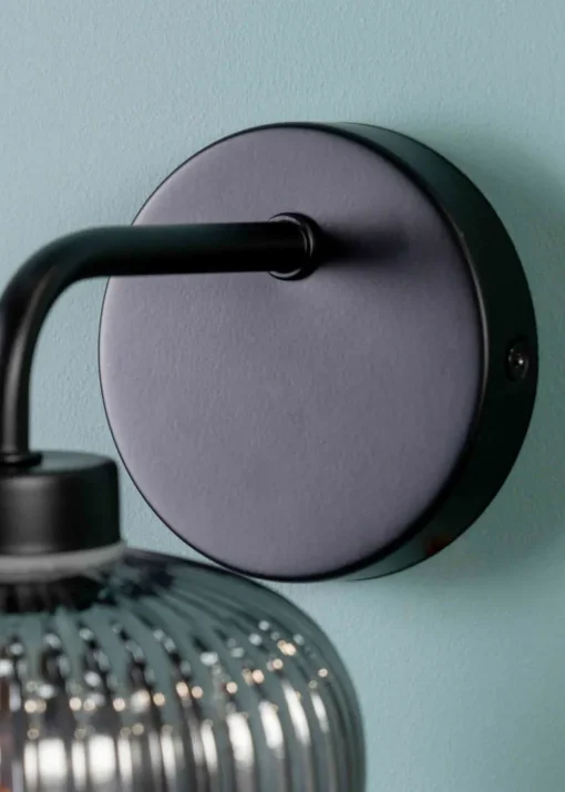 ValueLights Amaia Matte Black Wall Light with Clear Globe Shade